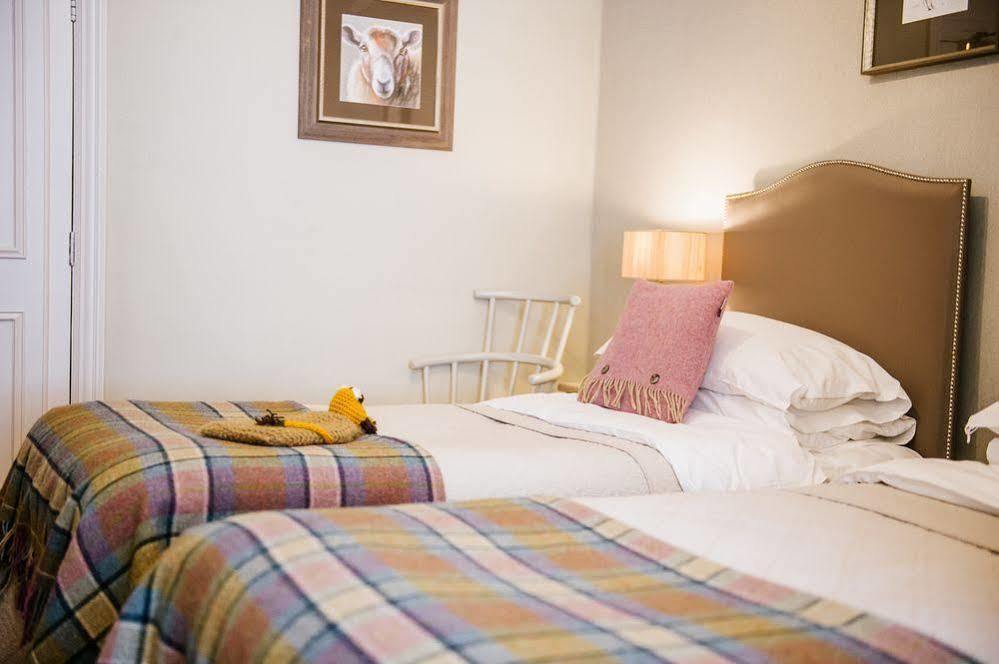 Hotel The Golden Lion At Settle Exteriér fotografie